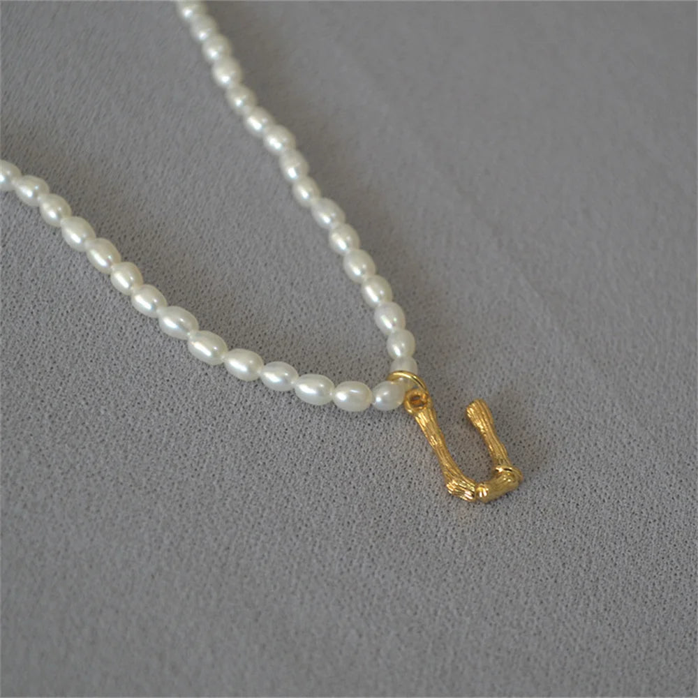 French Vintage Oval Artificial Pearl Chain Necklace For Women Fashion Boho Gold-plate Metal Tree Texture Letter Pendant Jewelry