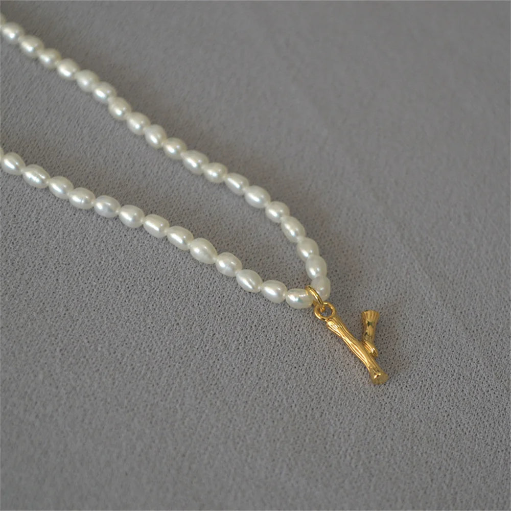 French Vintage Oval Artificial Pearl Chain Necklace For Women Fashion Boho Gold-plate Metal Tree Texture Letter Pendant Jewelry