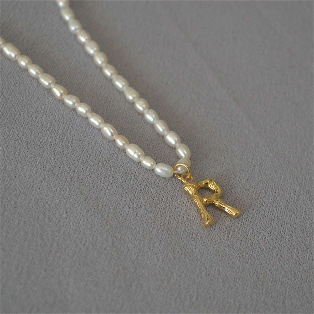 French Vintage Oval Artificial Pearl Chain Necklace For Women Fashion Boho Gold-plate Metal Tree Texture Letter Pendant Jewelry