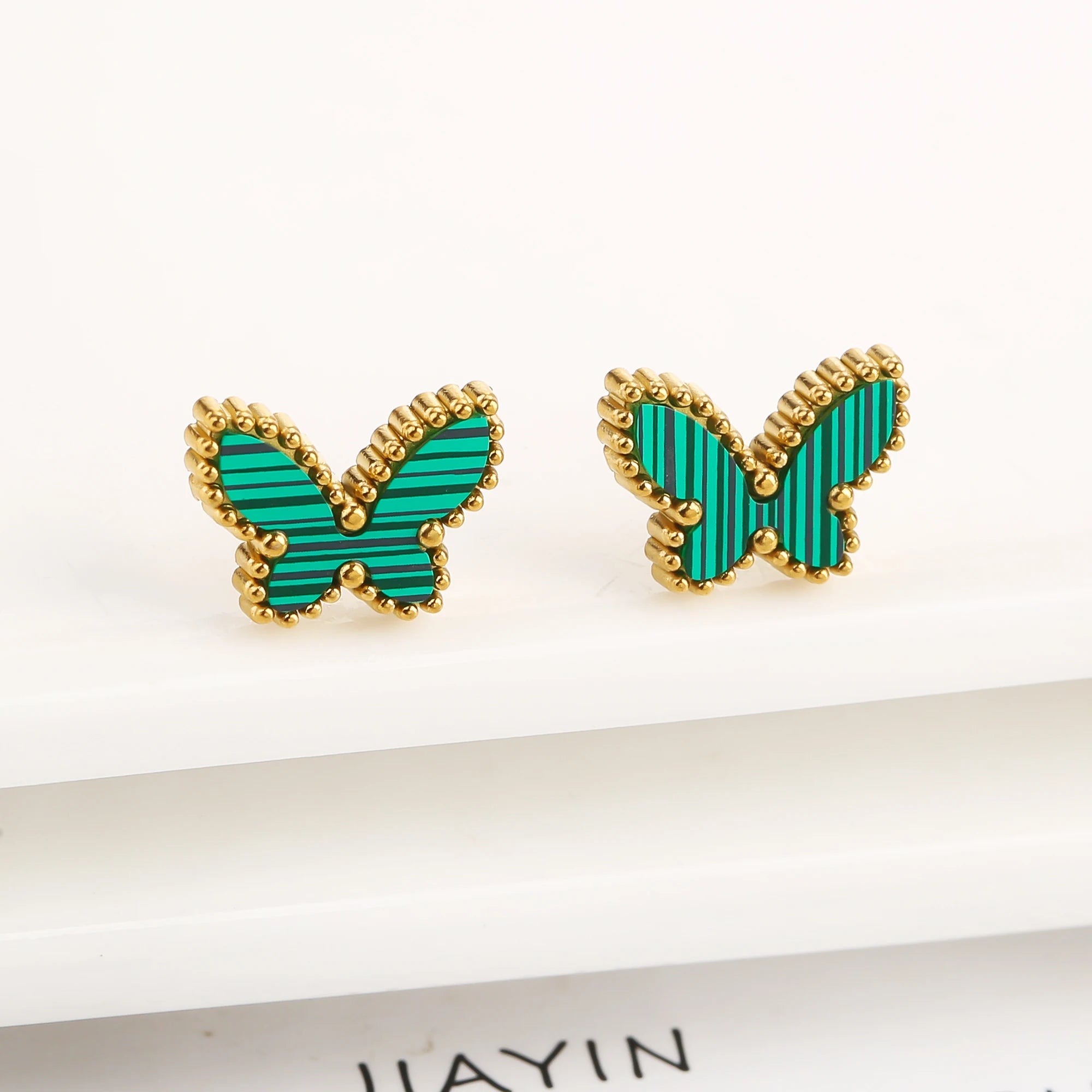 Hot Sale Luxury Stainless Steel Insect Butterfly Bracelet Simple for Woman Casual Holiday Party Jewelry Accessories Clover