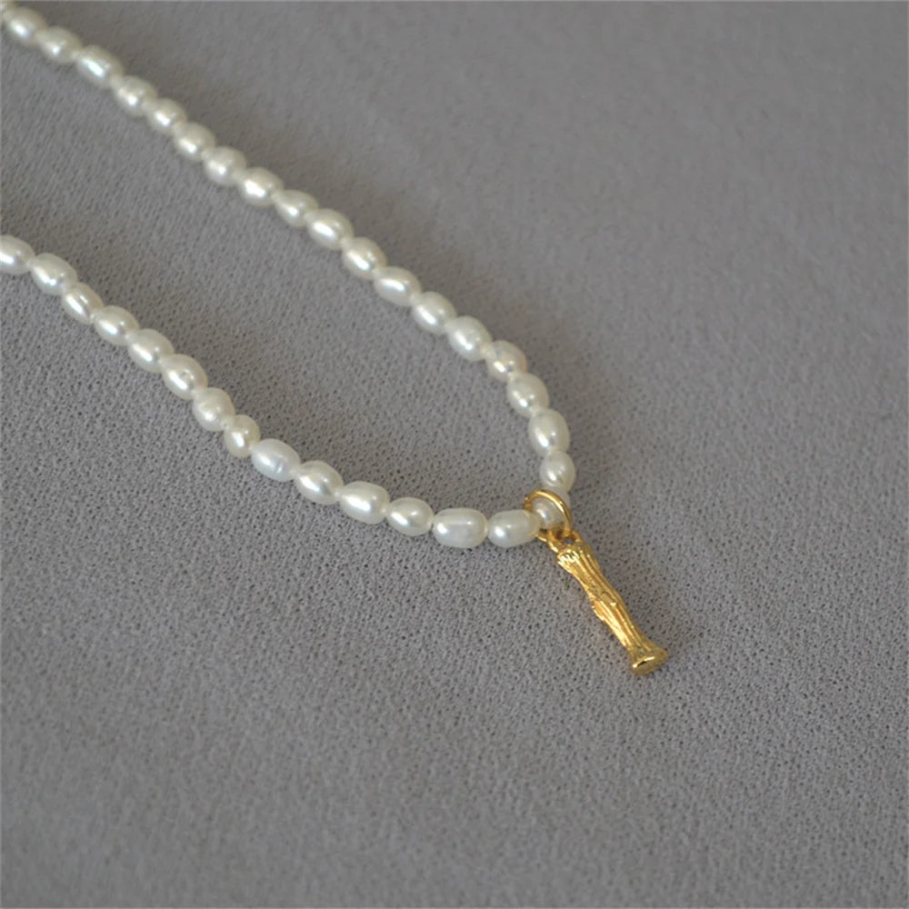 French Vintage Oval Artificial Pearl Chain Necklace For Women Fashion Boho Gold-plate Metal Tree Texture Letter Pendant Jewelry