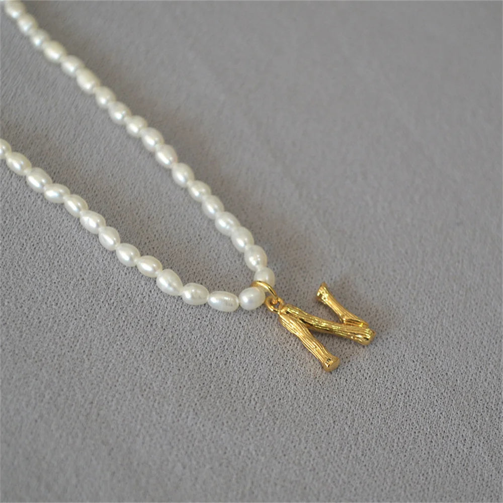 French Vintage Oval Artificial Pearl Chain Necklace For Women Fashion Boho Gold-plate Metal Tree Texture Letter Pendant Jewelry