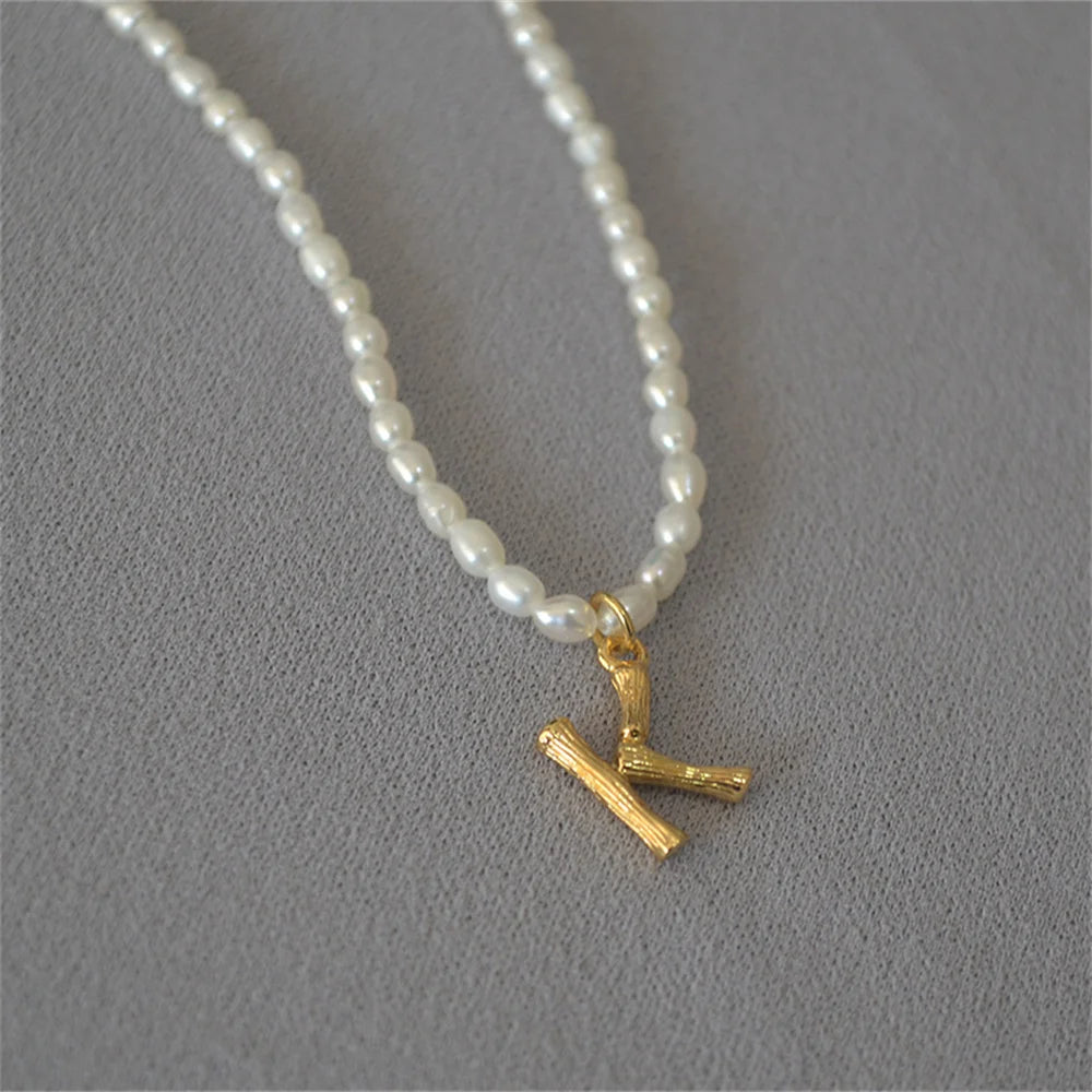 French Vintage Oval Artificial Pearl Chain Necklace For Women Fashion Boho Gold-plate Metal Tree Texture Letter Pendant Jewelry