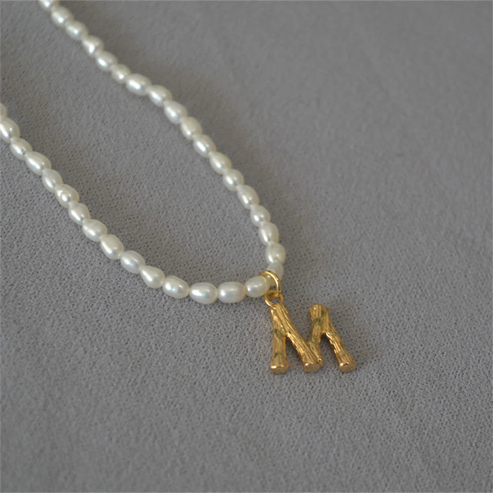 French Vintage Oval Artificial Pearl Chain Necklace For Women Fashion Boho Gold-plate Metal Tree Texture Letter Pendant Jewelry